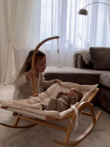 Ahşap Hug Ana Kucağı, 2 Kademeli, Doğal/Gri